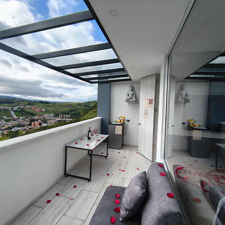 ラ・カレラ Penthouse Mirador Samsara Bed & Breakfast エクステリア 写真