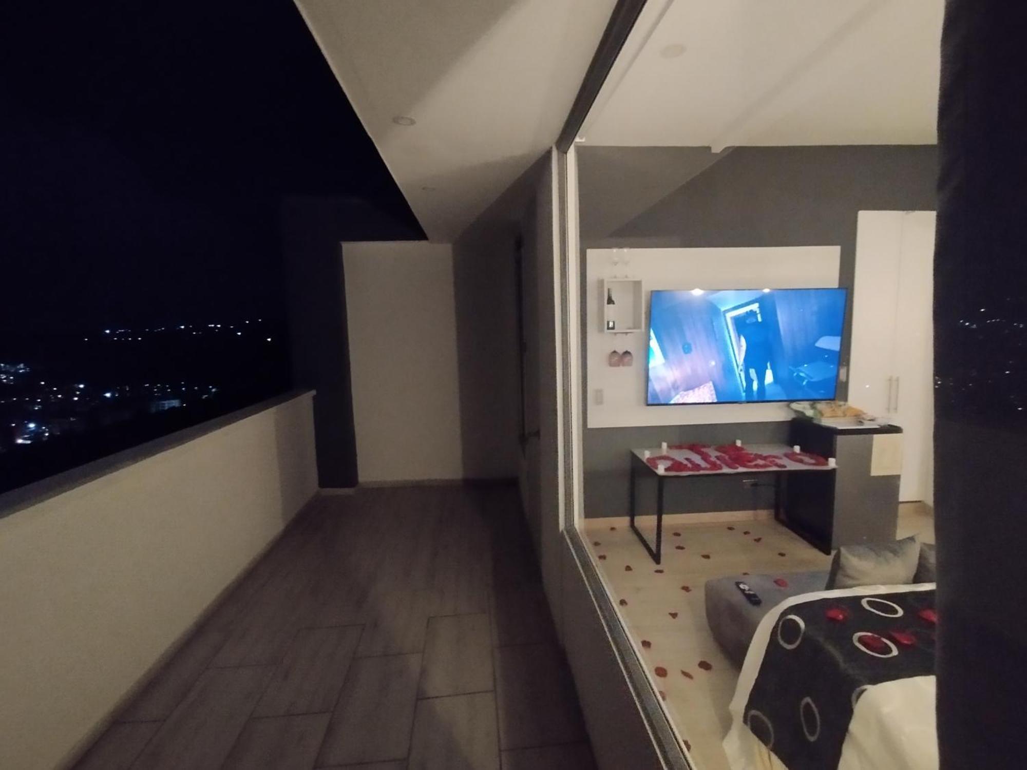 ラ・カレラ Penthouse Mirador Samsara Bed & Breakfast エクステリア 写真