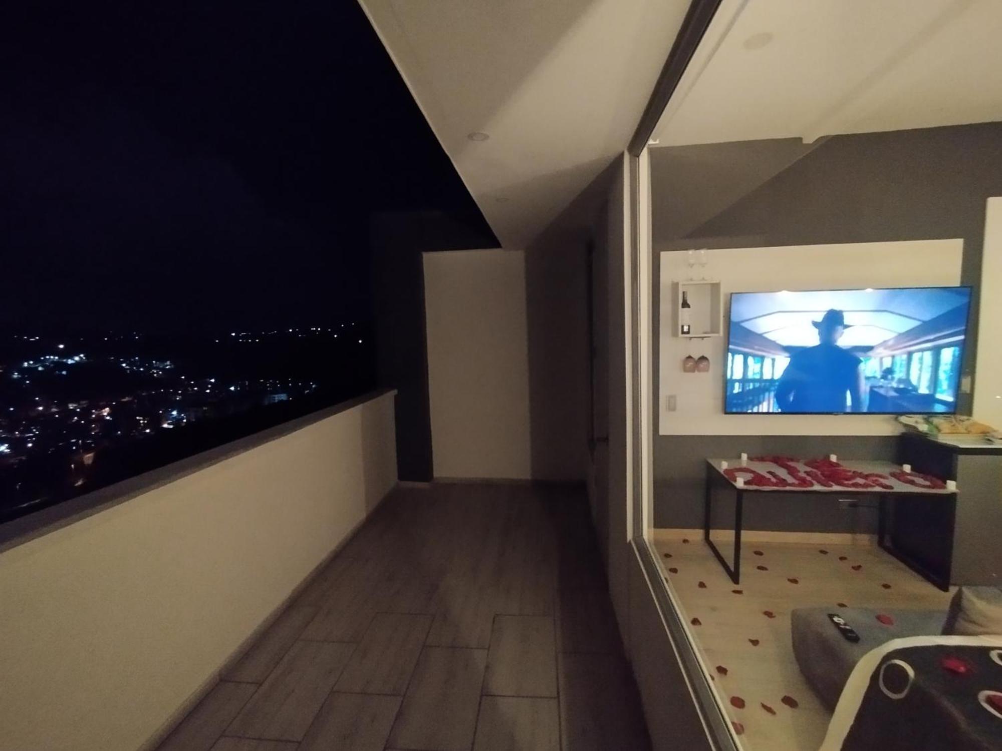 ラ・カレラ Penthouse Mirador Samsara Bed & Breakfast エクステリア 写真